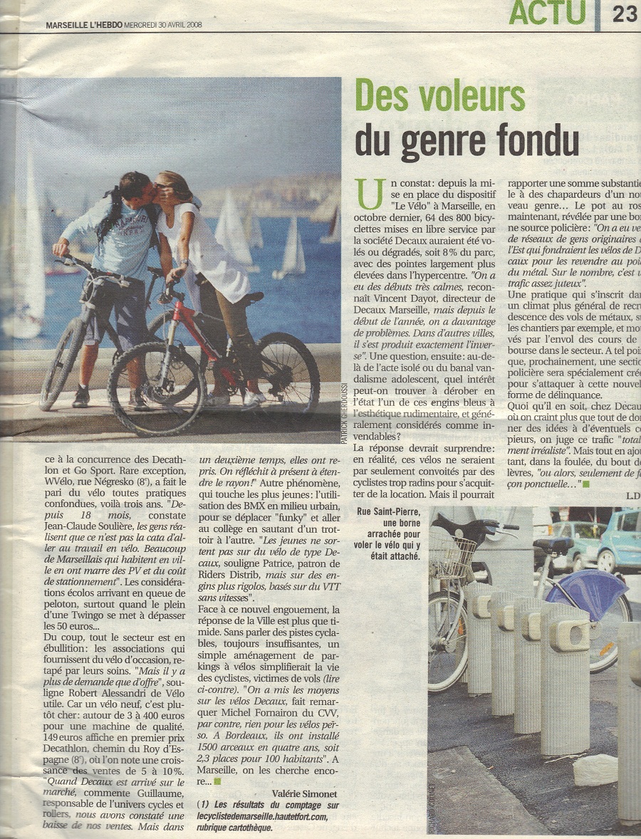 2008.04.30.Marseille lHebdo.Le vélo simpose dans les rues de Marseille