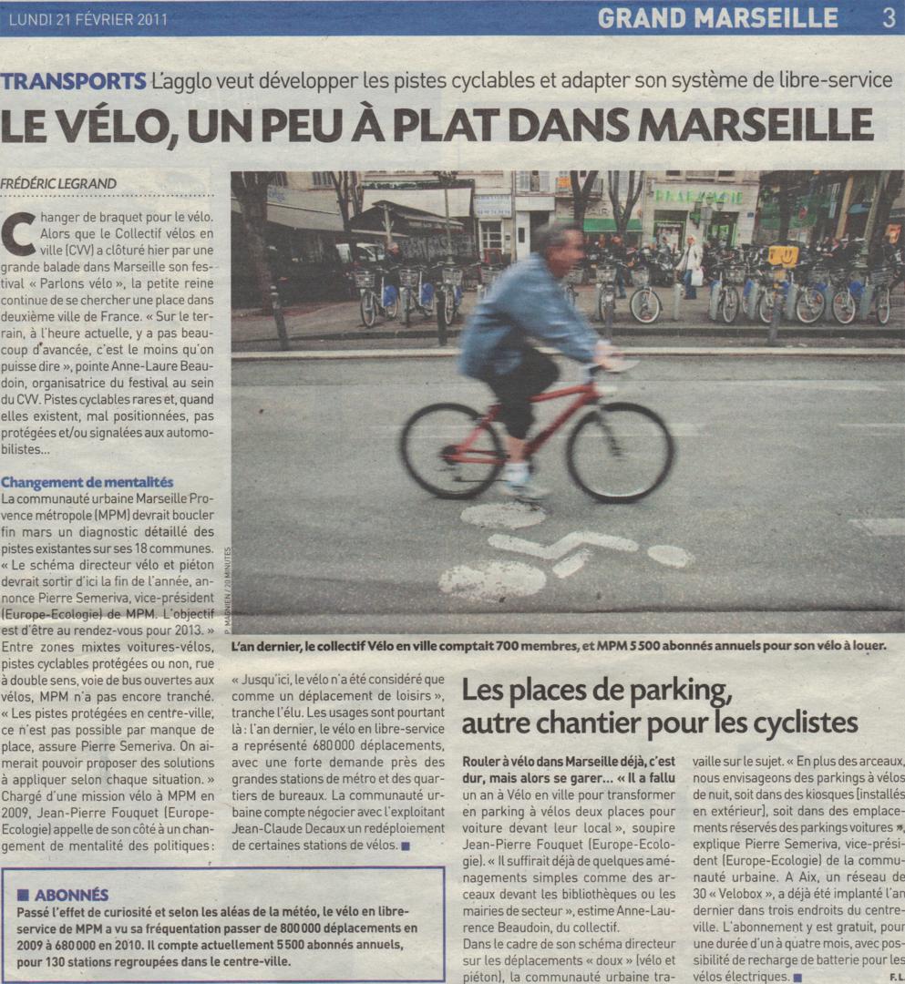 2011.02.21.20minutes. le vélo un peu à plat dans Marseille 993x1080