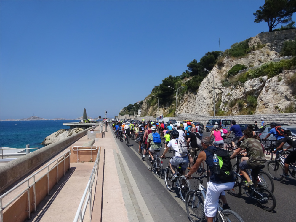 Corniche Kennedy : La fin du tunnel (à bagnoles) ou tout ce que vous voulez savoir #2 - Aménagement cyclable - Collectif Vélos En Ville