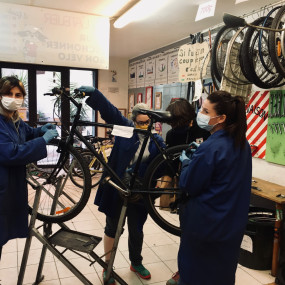 Ateliers avec Low-tech & Refugié.e.s - Collectif Vélos en Ville